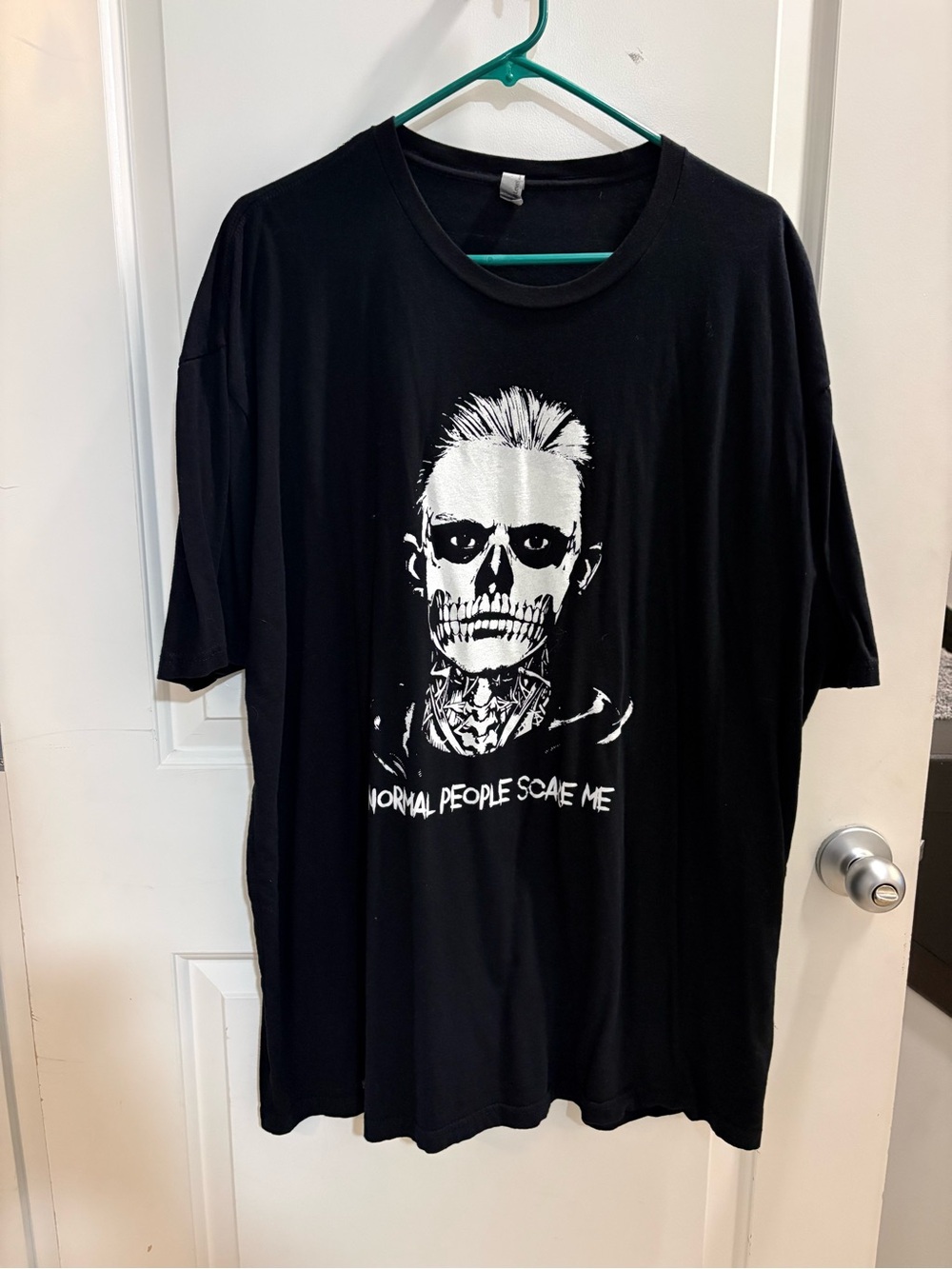 American Horror Story Tate Langdon “Normal People Scare Me” Tee 3XL